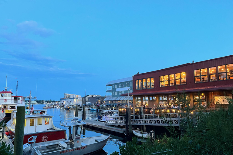 Passeio fantasma pelo porto antigo de Portland