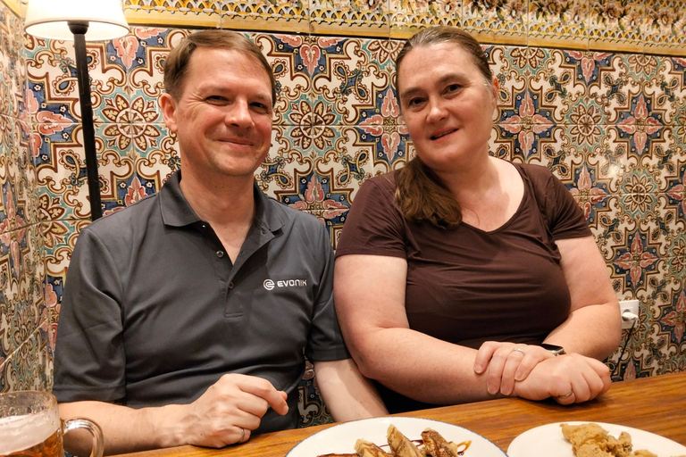 Chef-led Seville tapas tour /Authentic dishes & local wines