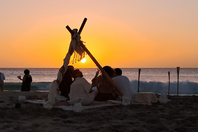 Sal: Romantyczna wycieczka o zachodzie słońca z winem i transferem w obie strony