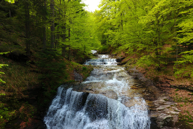 Sarajevo: Prokoško Lake and Kozice Waterfalls 4x4 Tour