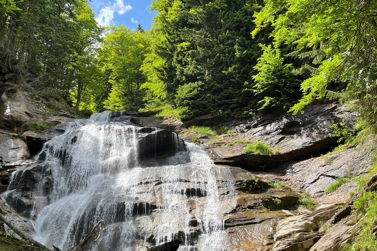 Watervallen Tour vanuit Sarajevo: Wandeling en Bosnische Lunch