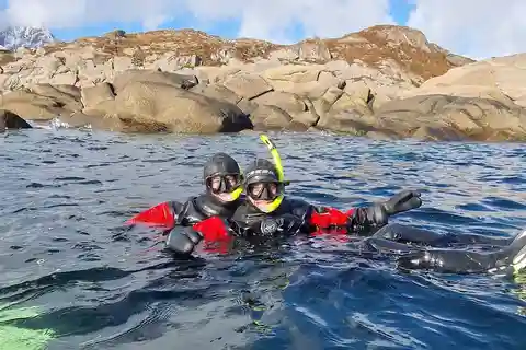 Lofoten: Einzigartiges Winterschnorchelerlebnis