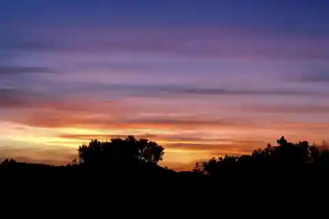 Franschhoek: 2h Horseback Riding at Sunset with Sundowners