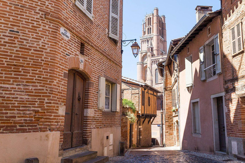 The Magic of Toulouse: Albi, Cordes-sur-Ciel and Carcassonne with Lunch