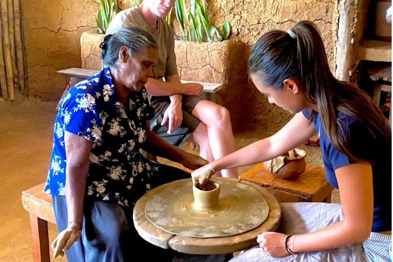 Ella Pottery Workshop, Natural Pools & Kubalwela Asapu Tour