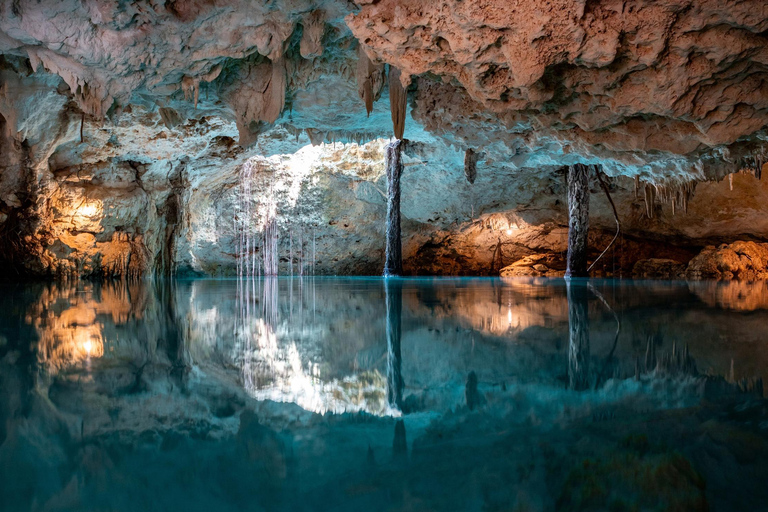 From Tulum: Tulum Ruins and 2 Cenotes Tour Tour with Amenities, Box Lunch, and Drink Package