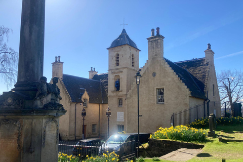 Stirling: Highlights of The Old Town Private Walking Tour