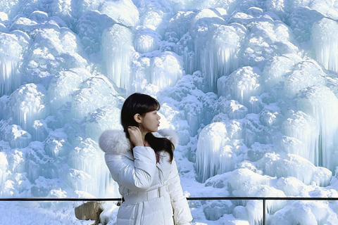 Gamaksan & IceWall Cafe & Eunpyeong HanokVillage & Jingwansa Depart from Hongik Univ. Station Exit 3