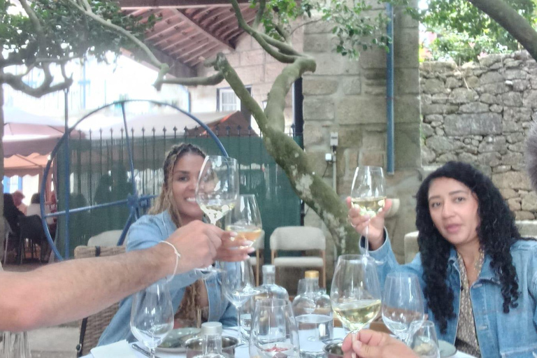 DOURO VALLEY: Premium Wine Tour, guidad kryssning och vingårdslunchPrivat tur