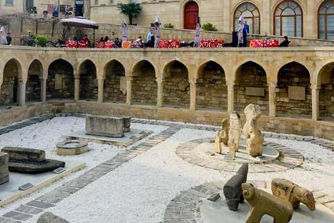 Baku: Stadsvandring i innerstaden.