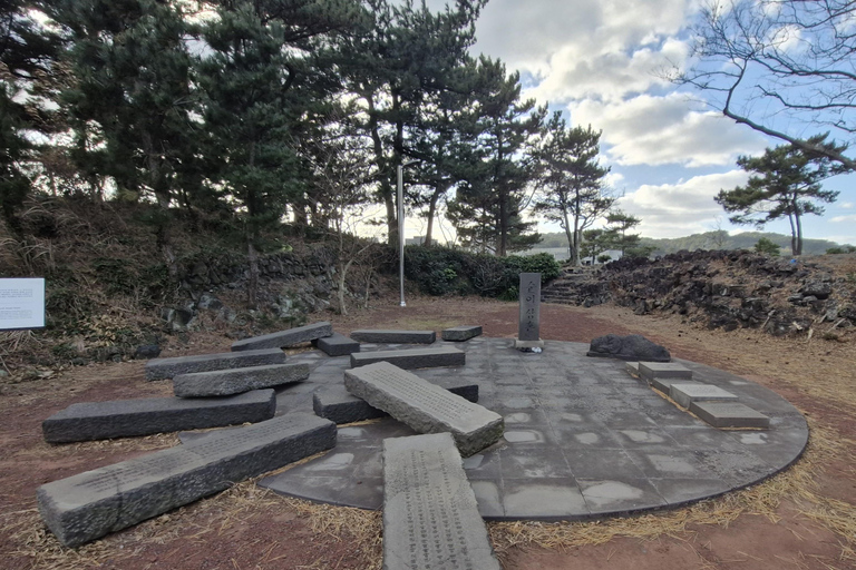 Jeju: 4.3 Geschichtliche und kulturelle Tour mit einem Guide