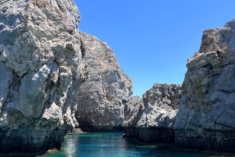 Lindos,Pefkos: Crucero en barco con natación y snorkel todo incluidoCrucero en barco con traslado desde Pefkos, Lindos y Lardos