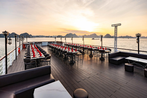 Hanoi: Halong Bay Full-Day Tour with 5-star Diamond Cruise