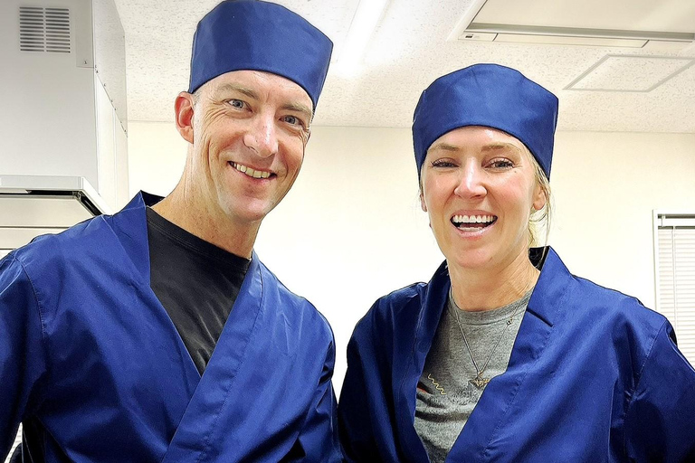 Naha Makishi Public Market : Sushi making experience English guided guide