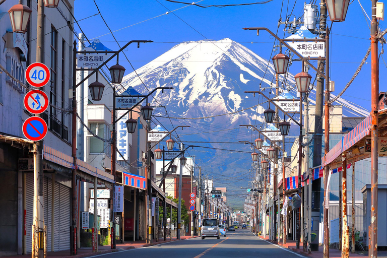 Tokyo: Mt. Fuji & Lake Kawaguchi Small Group Tour - 6 Spots Hotel Pickup Option