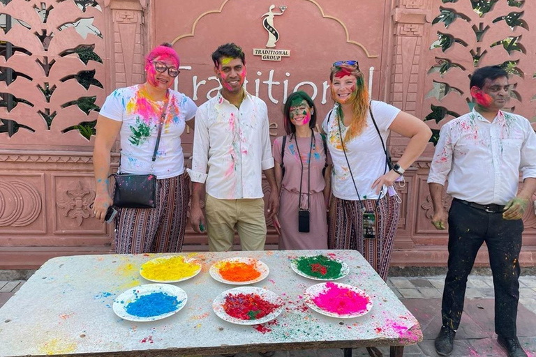 Celebrate Holi Festival In Jaipur With Golden Triangle Tours