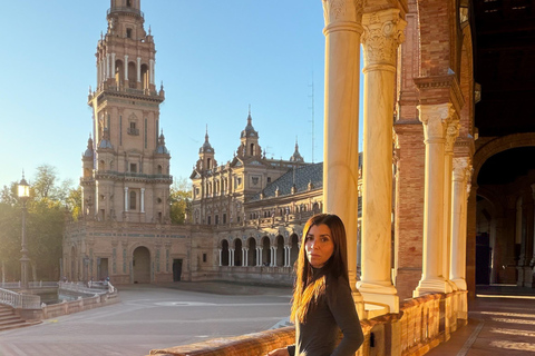 Photo Tour in Seville: a photo session in the most beautiful spots Photo Tour in Seville: a photo shoot in the most beautiful spots