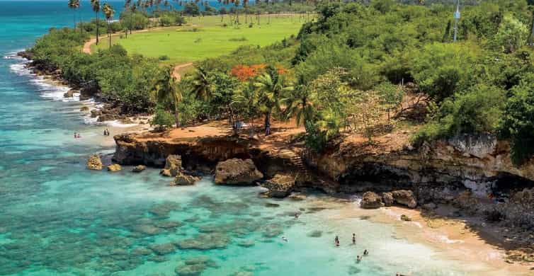 Puerto Rico: Cueva del Indio, Waterfalls, & Beach Tour