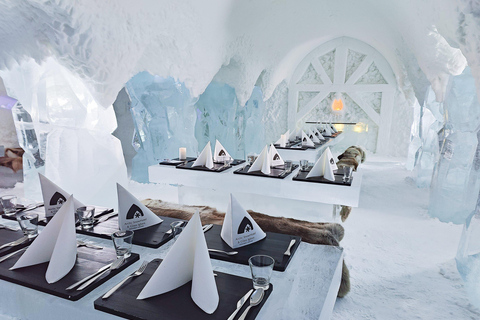 Rovaniemi: Arctic Snow Hotel Tour Meeting Point at Snowman World, in Santa Claus Village