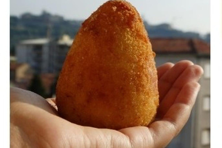 Walking Through Catania: Streets, Sights and Sicilian Bites Catania: Gastronomic Tour with Breakfast and Wine Tasting