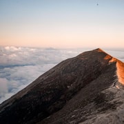 Bali/Mount Agung: Sunrise Trekking Adventure With Transfers