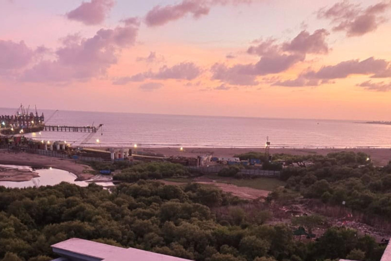 Mumbai: Craft Beer Crawl with a professional tastemaker Mumbai: Craft Beer Crawl with a professional tastemaker