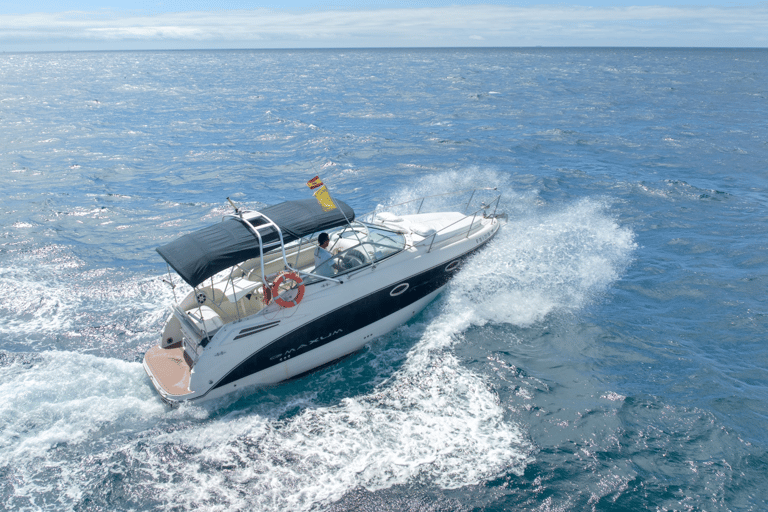 Armani Private Charter, 2 to 6 hours Armani Private Charter, 2H