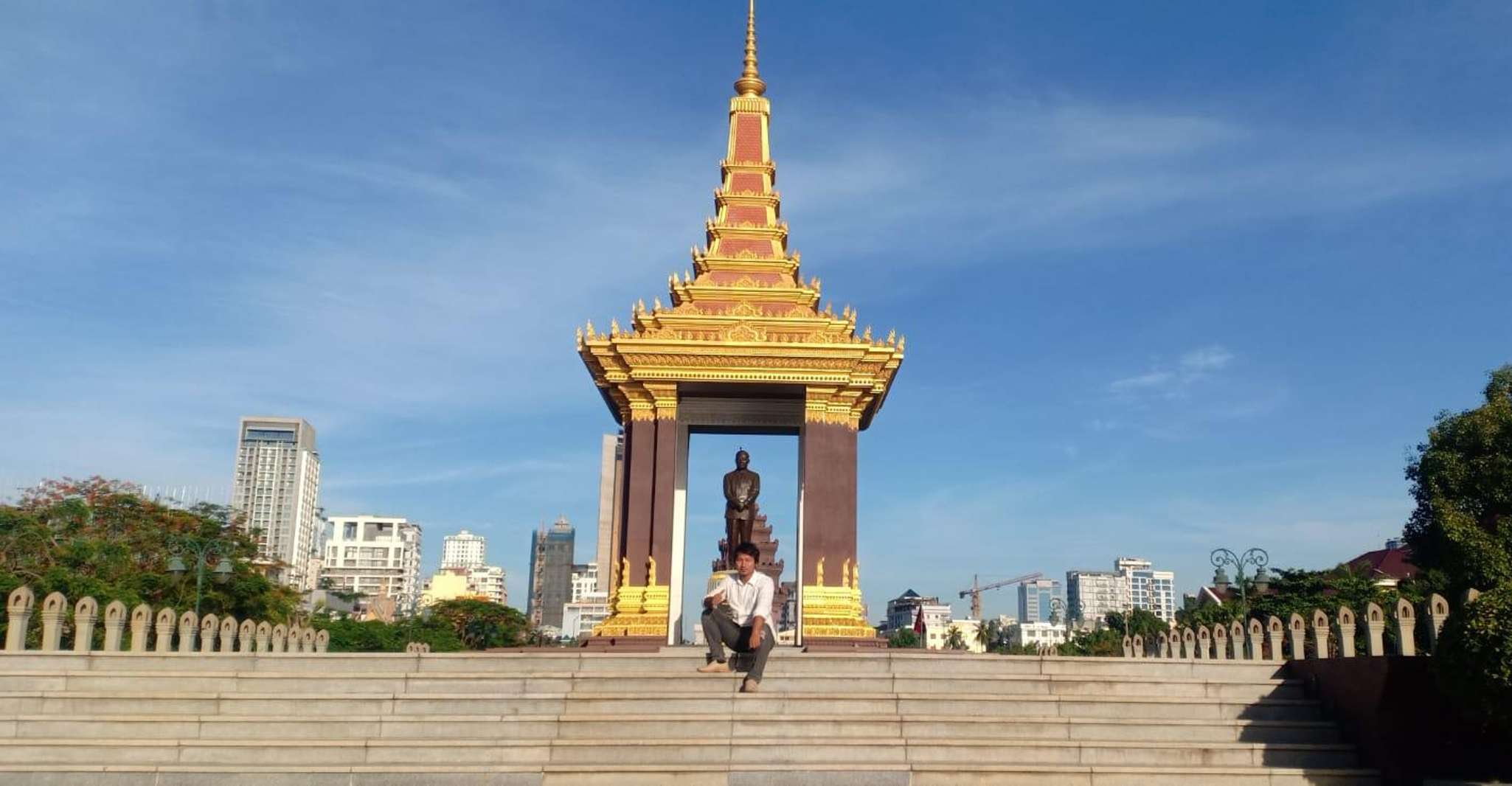 Phnom Penh, City and Silk Island Tour (no genocide sites) - Housity