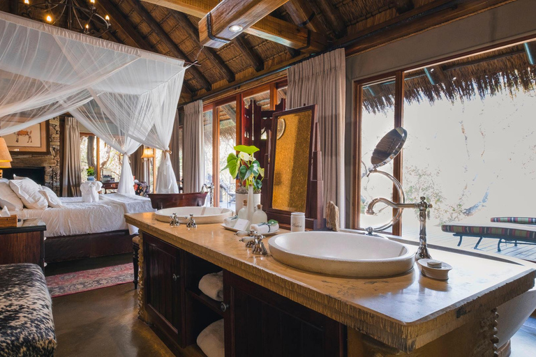 Luxury 5 Day all-inclusive Kruger & Panorama Tour from JHB!