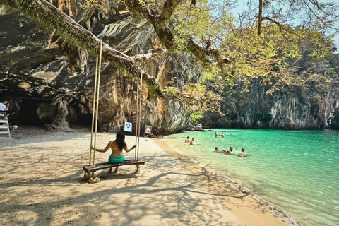 Krabi: Private Luxury Boat to Hong Islands Sunrise & Picnic Half Day : Afternoon Tour