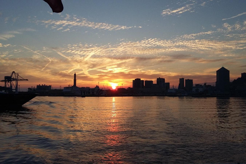 Genoa: sunset cruise to admire the city with live music