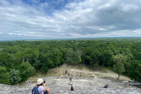 Bacalar : Excursion d'une journée aux ruines de Calakmul avec arrêt dans la jungle