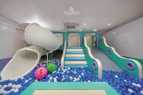 Ha Long 6★ Kreuzfahrt: 2-tägige Tour zur Titop-Insel und zur Sung Sot-Höhle