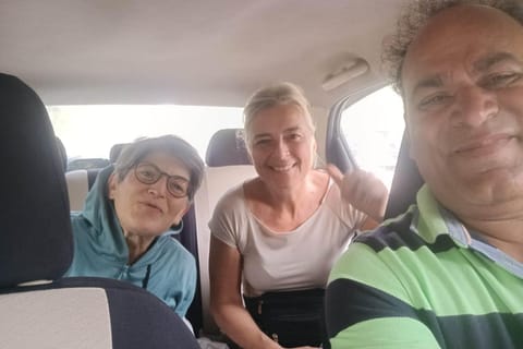 From Agra : Jaipur Transfer via Fatehpur Sikri & Abhaneri