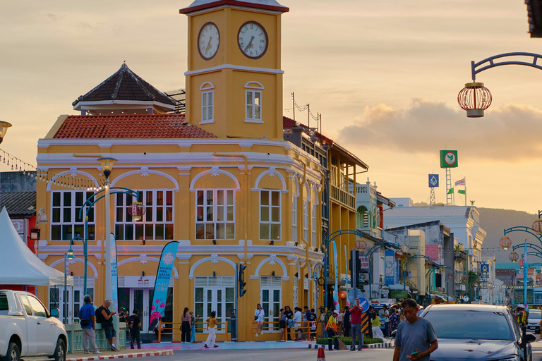Phuket: Sunset, Old Town & Night Market Tour Phuket: Sunset, Viewpoints, and Night Market Tour