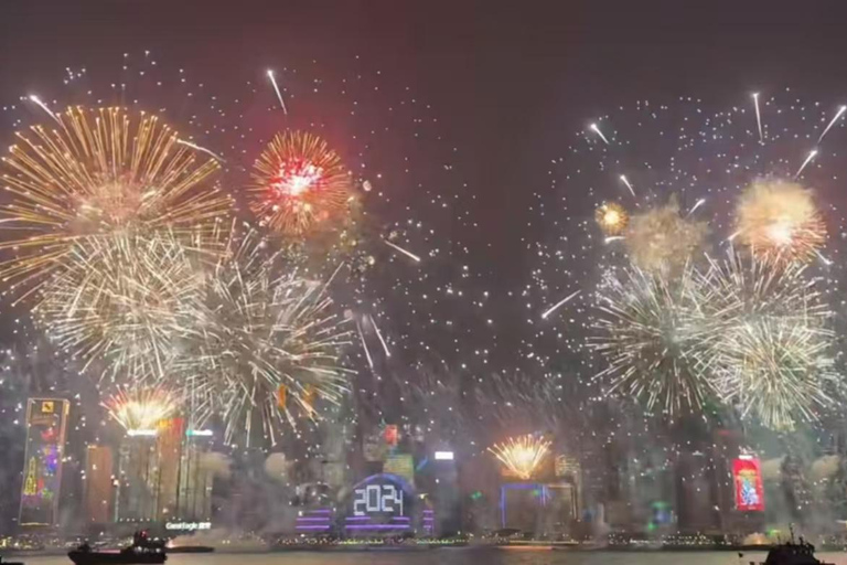 HK New Year’s Eve Countdown Fireworks Display on Dec 31