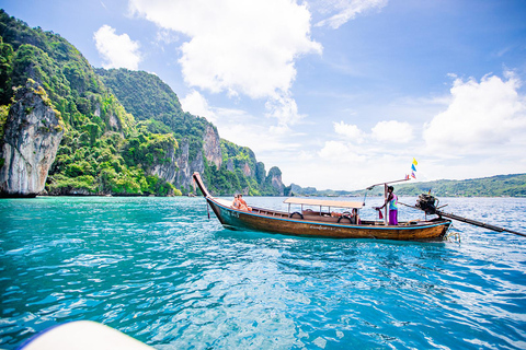 Phi Phi: Passeio de 4 horas em bambu e Phi Phi em barco particular de cauda longa11 a 15 pessoas