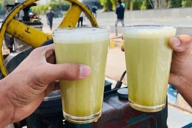 São Paulo: Die beste Streetfood-Tour mit einem ortskundigen GuideSão Paulo: 3-stündiger Rundgang mit Lebensmittelverkostung in kleiner Gruppe