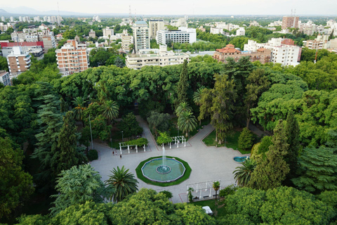 Tour a piedi guidato privato del centro storico di Mendoza2 ore: Tour della città vecchia