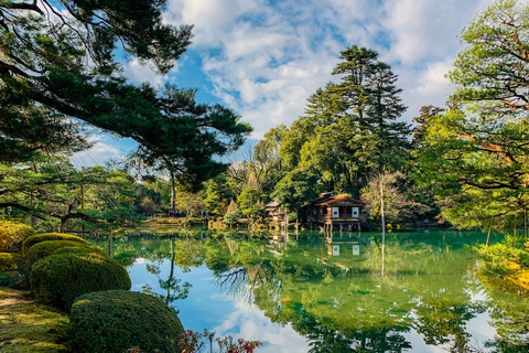 Kanazawa Full Day: Samurai, Matcha & Garden Experience.