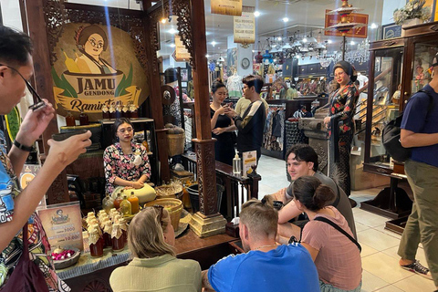 Yogyakarta: Malioboro Heritage & Hidden Gems Walking Tour