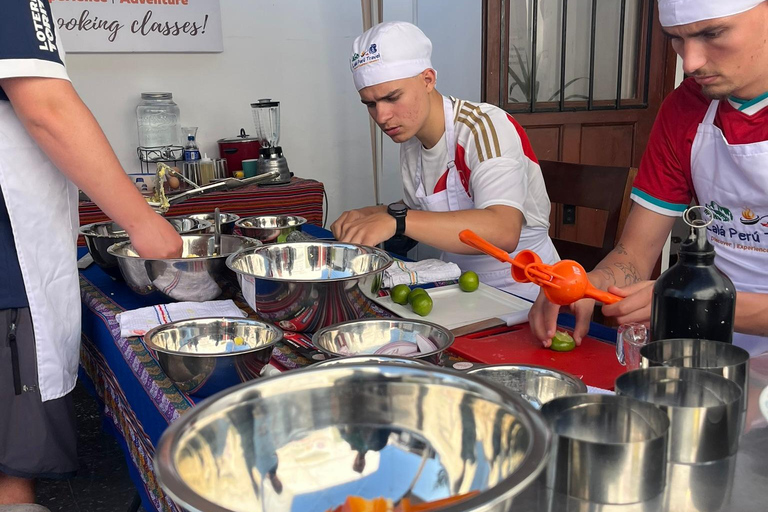 利马 - 米拉弗洛雷斯：秘鲁烹饪课程、皮斯科酸酒与热带水果利马 - 米拉弗洛雷斯：秘鲁烹饪课程、皮斯科酸酒和热带水果