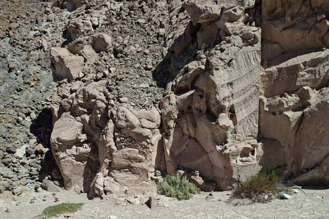 Arequipa: Private Sillar Route Tour + Culebrillas