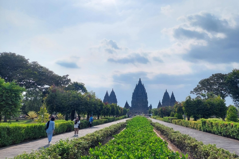 Setumbu Amanecer Borobudur, y Prambanan, con opción de almuerzoVisita guiada a Setumbu, Borobudur y Prambanan, almuerzo incluido