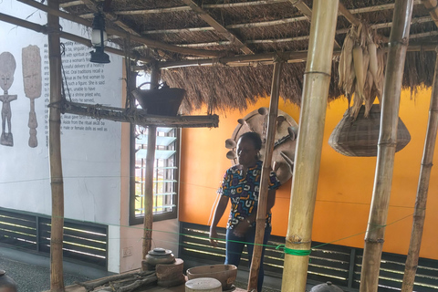 Accra: 5 Hours Culture, History, Arts & Walking Tour