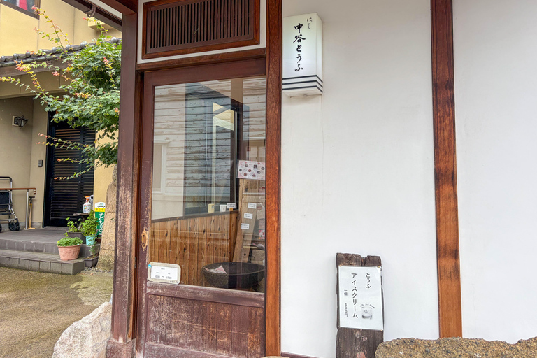 Kanazawa: Private Wish Ritual & Ninja Temple Walking Tour