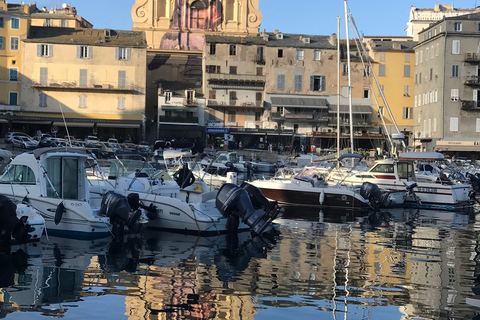 Piesza wycieczka po mieście Bastia