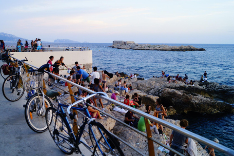 Marseille: Snorklingsäventyr i Endoume med snacks och dryckMarseille: Endoume snorkling äventyr med snacks och drycker