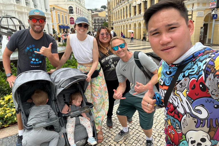 A Perfect Day in Macau: A Walking Tour from Ruins to Casinos