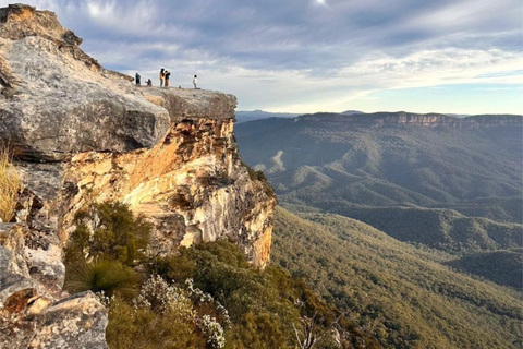 Blue Mountains Tour, Katoomba Falls & Cockatoos Small Group Blue Mountains ：Small Group + Cockatoos & Katoomba Falls&Ja